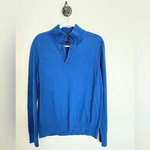 Banana Republic Henley Men’s cotton (with 10% cashmere) Blue/royal blue color.